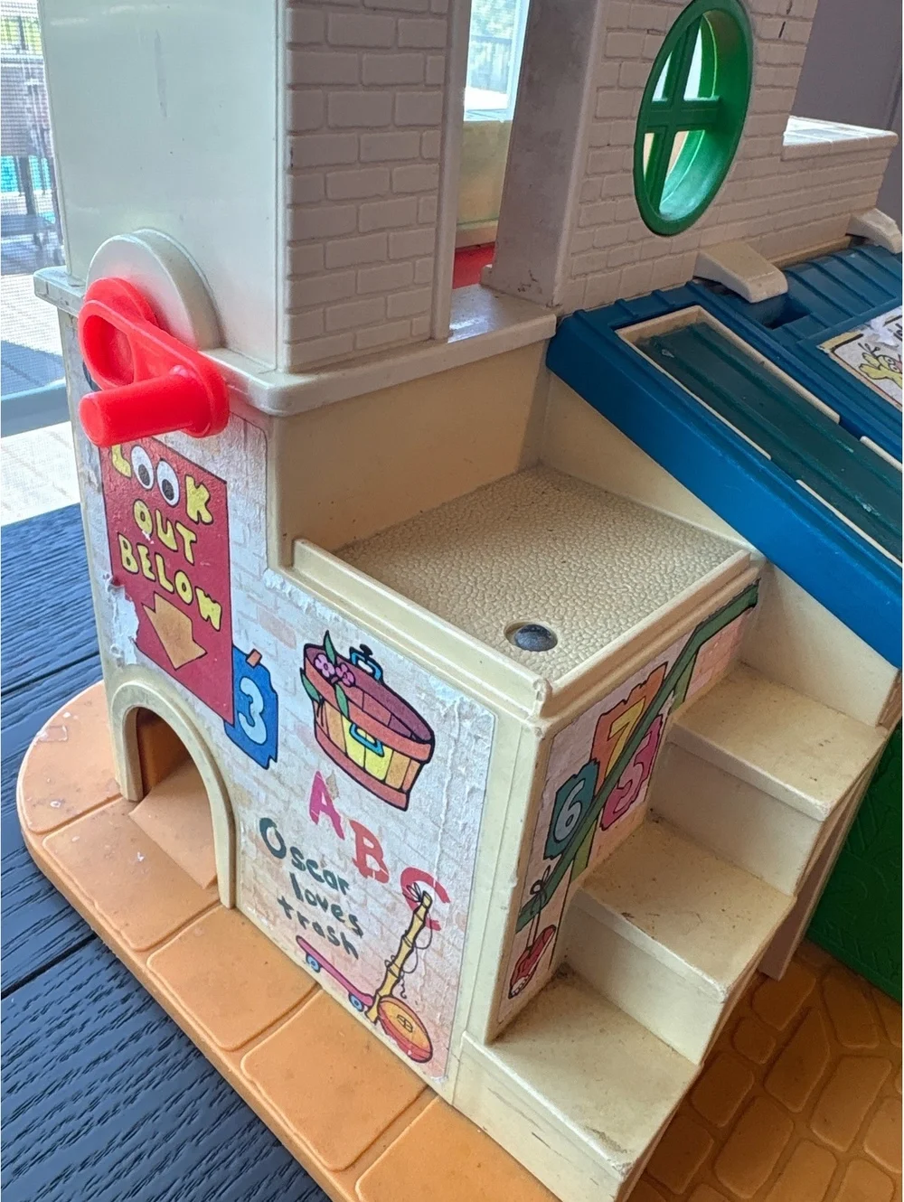 Vintage Play Family Fisher Price Sesame Street Clubhouse Playset Toy  1977 #937